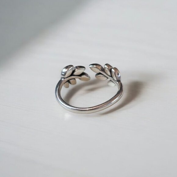 Blue Leaf Adjustable Ring - Picture 4 of 6